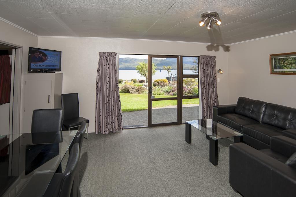 Lakeside & Te Anau