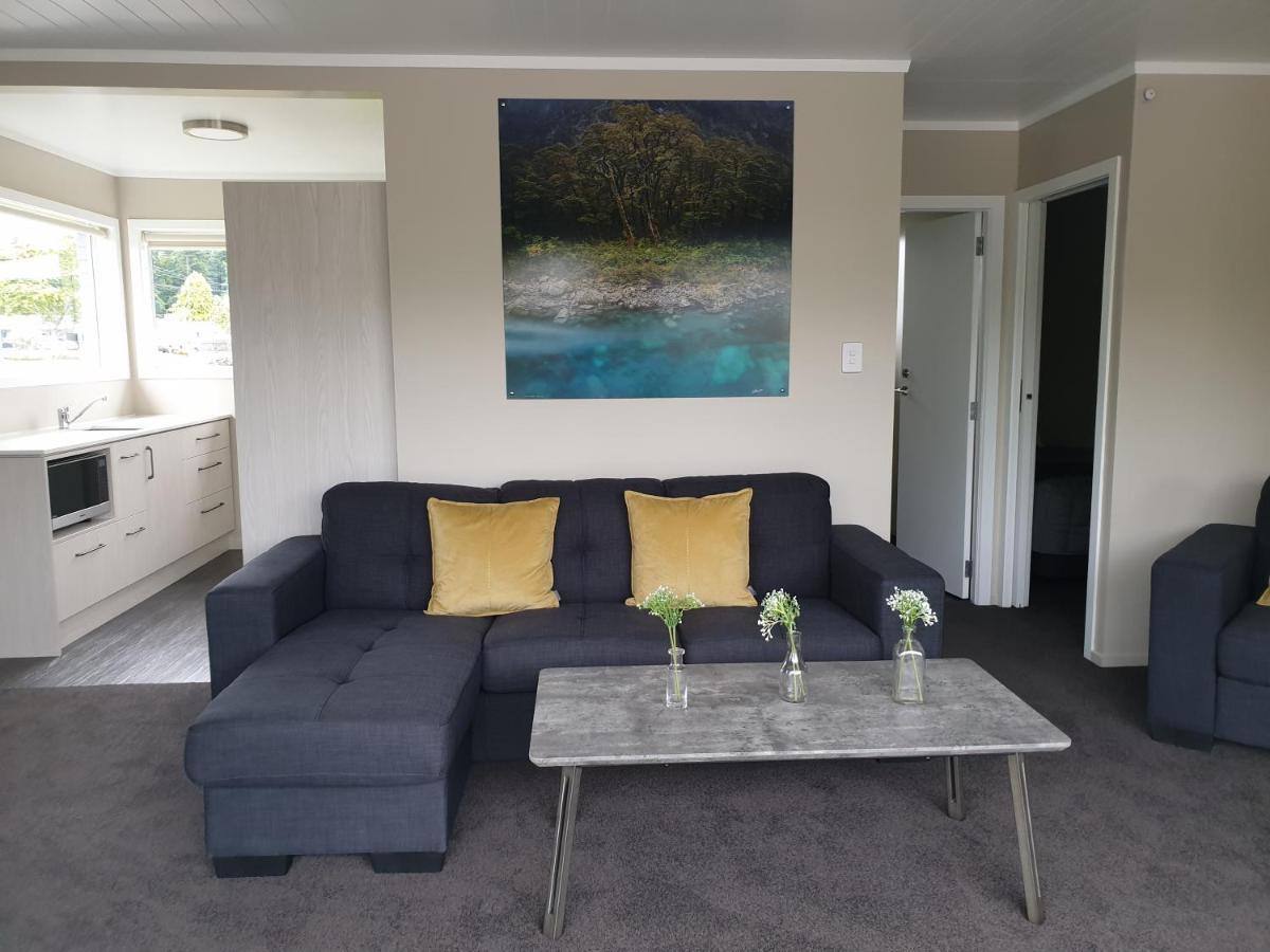 Lakeside & Te Anau